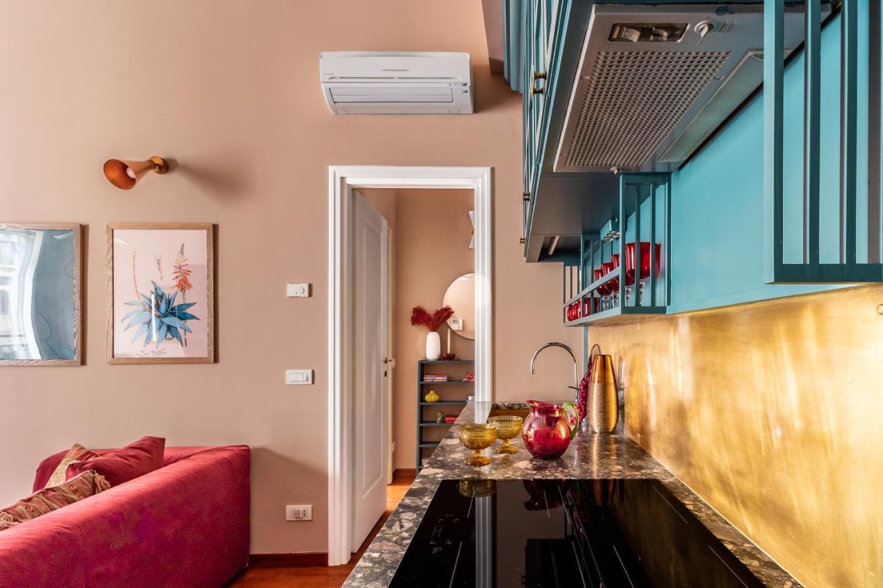 Atelier De Charme In Brera-Duomo Apartment Milan Bagian luar foto
