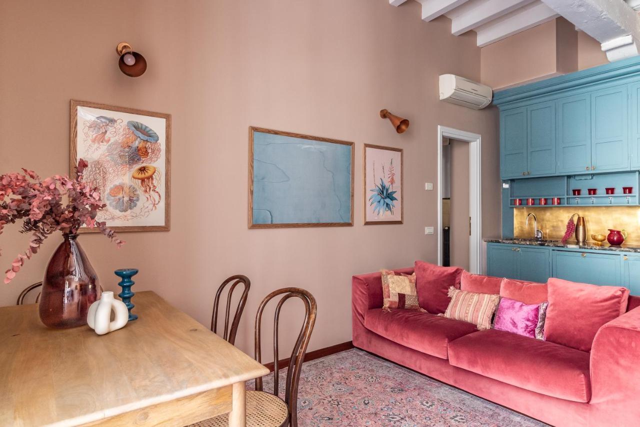 Atelier De Charme In Brera-Duomo Apartment Milan Bagian luar foto