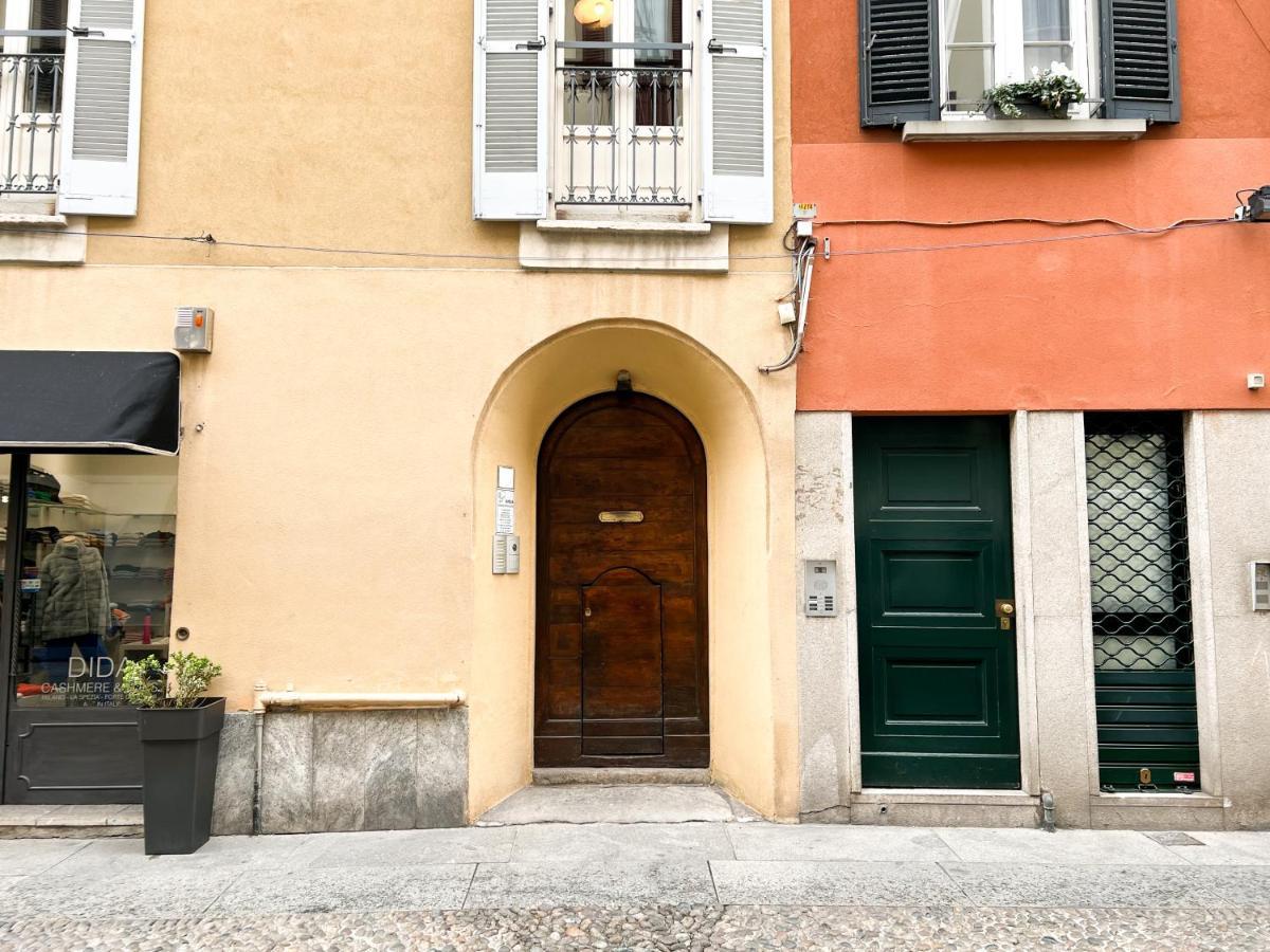 Atelier De Charme In Brera-Duomo Apartment Milan Bagian luar foto